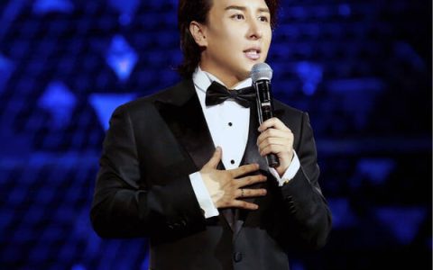 曹轩宾登《经典咏流传》年度盛典 《别君叹》获褒奖