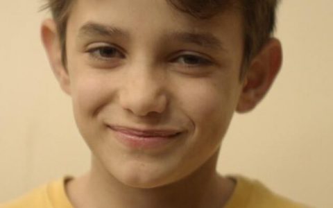 「何以为家」迦百农的乱和不规则，赞恩最后的微笑让人泪流